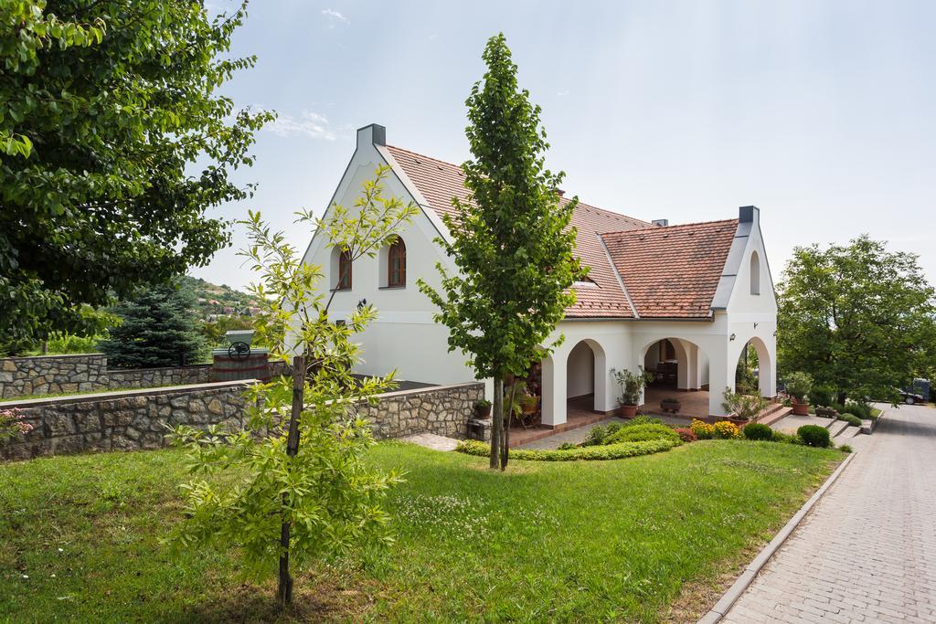 Figula Vendeghaz Ξενοδοχείο Balatonfüred Εξωτερικό φωτογραφία